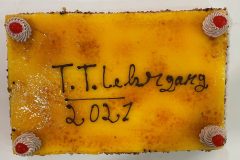 Tischtennis-Urlaub-Lehrgang-21-Überraschungstorte-scaled