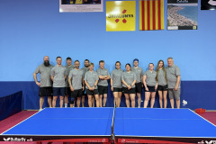 Gruppenbild-Halle-TT-Urlaub-Calella-Ostern-2025